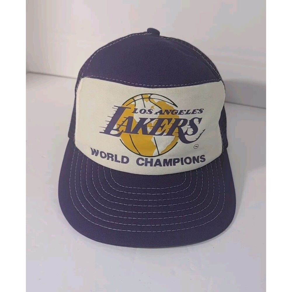 LOS ANGELES LAKERS - Vintage Snapback Trucker Hat World Champion (1987)